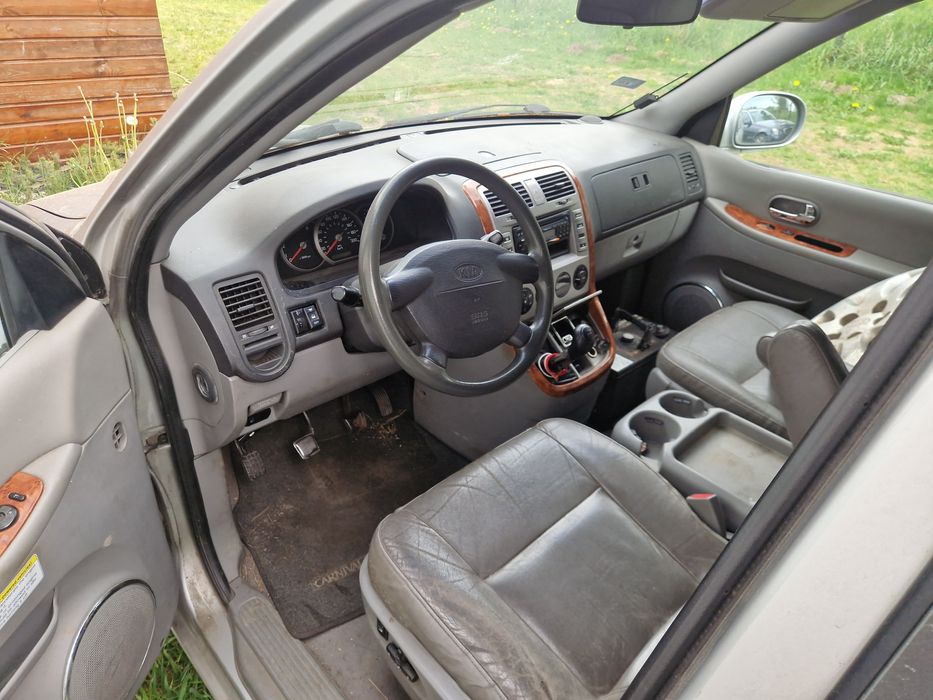 Kia carnival 2.9crdi