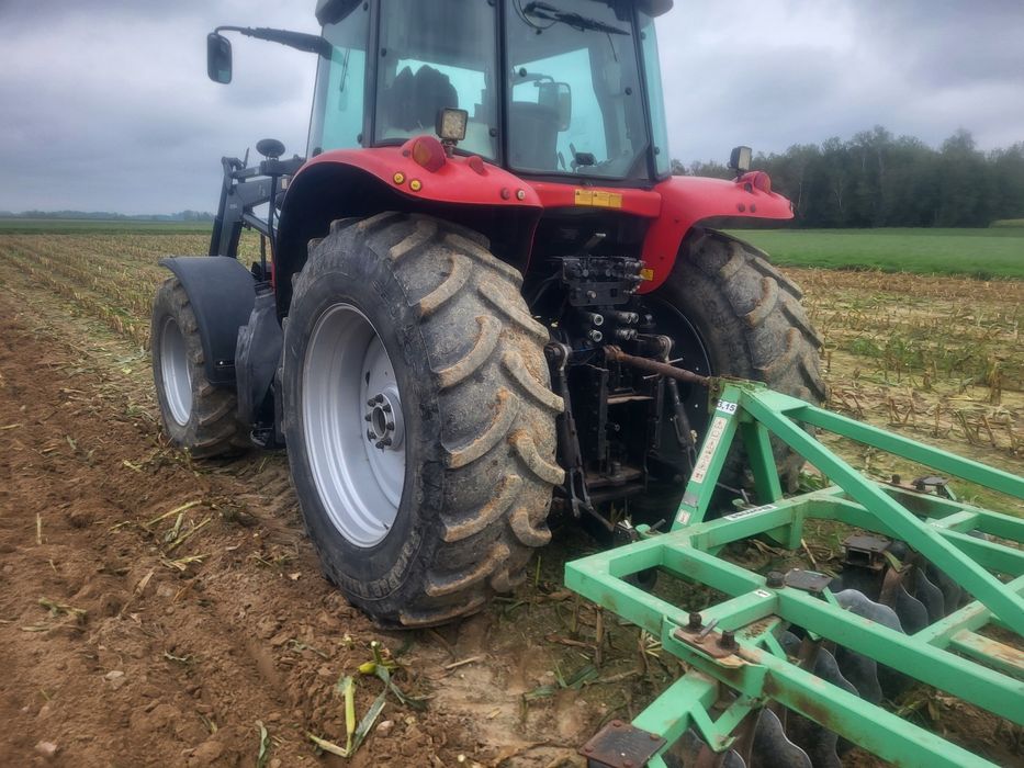 Massey Ferguson 6465 Valtra  Fendt