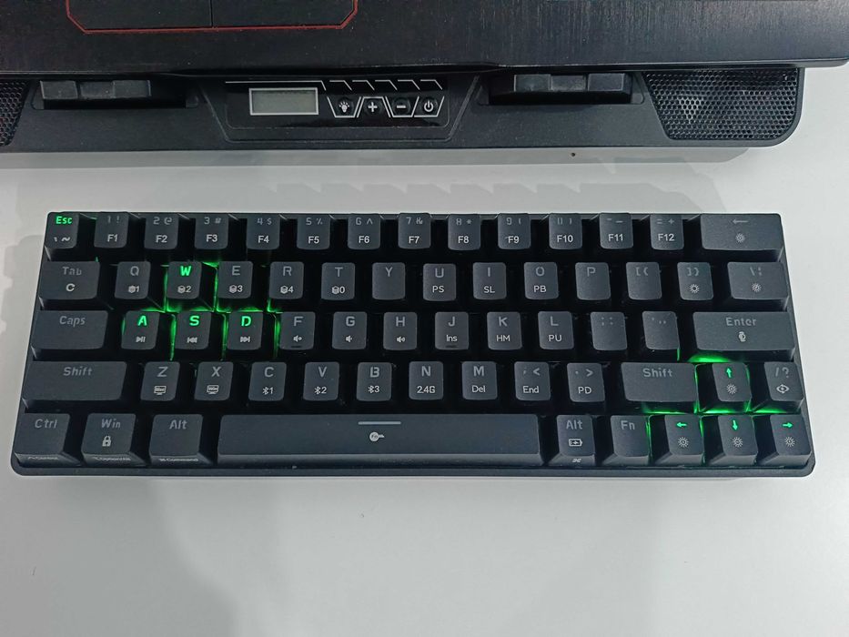 Klawiatura bluetooth do tableta telewizora telefonu komputera laptopa