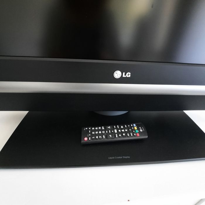 Televisão LG 70 cm