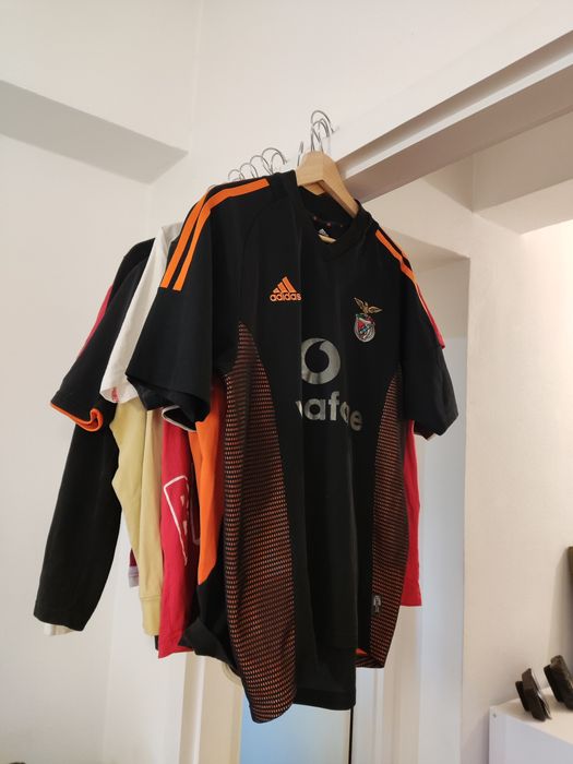 Vendo camisolas Adidas oficiais do Benfica
