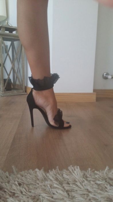 Sandalias Novas Lindíssimas e Elegantes