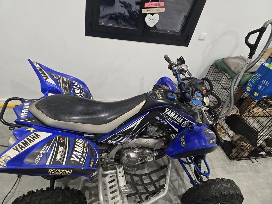 Yamaha raptor 700