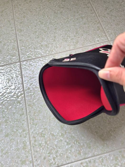 Hello Kitty Tablet Bag64298371387010122