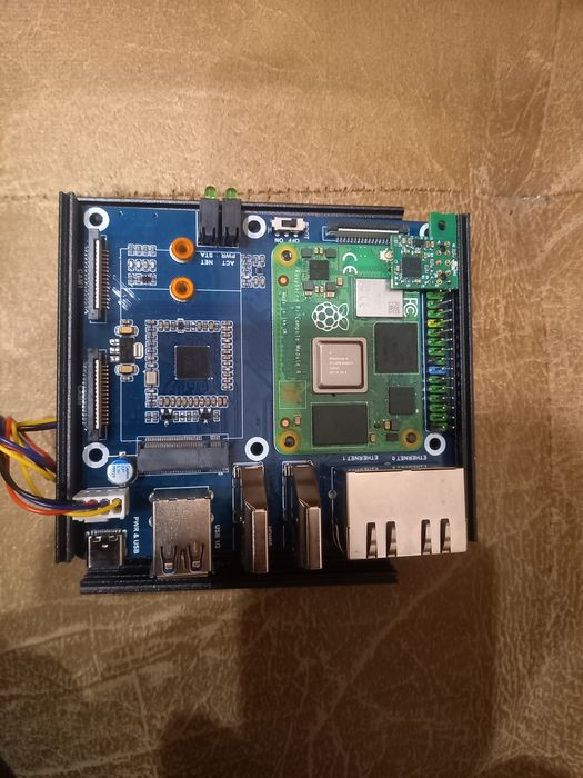 Комплект плата розширення з Raspberry Pi4 - б/у.