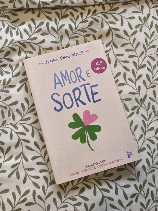 Vendo Livro - "Amor e Sorte"