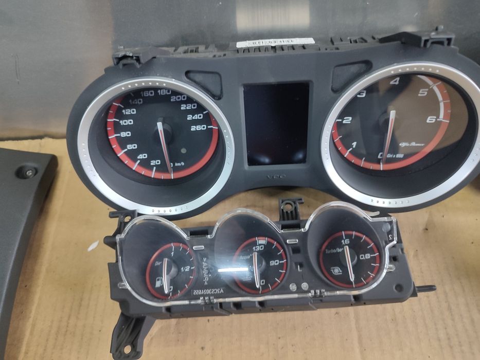 Zegary Ti Alfa Romeo 159