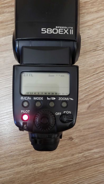 Фотоспалах CANON speedlite 580EX II