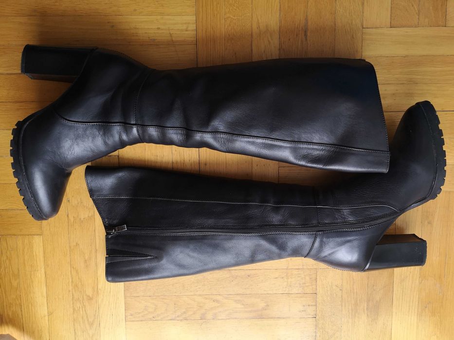 Buty kozaki damskie Nessi na obcasie skóra rozm 38 jak nowe