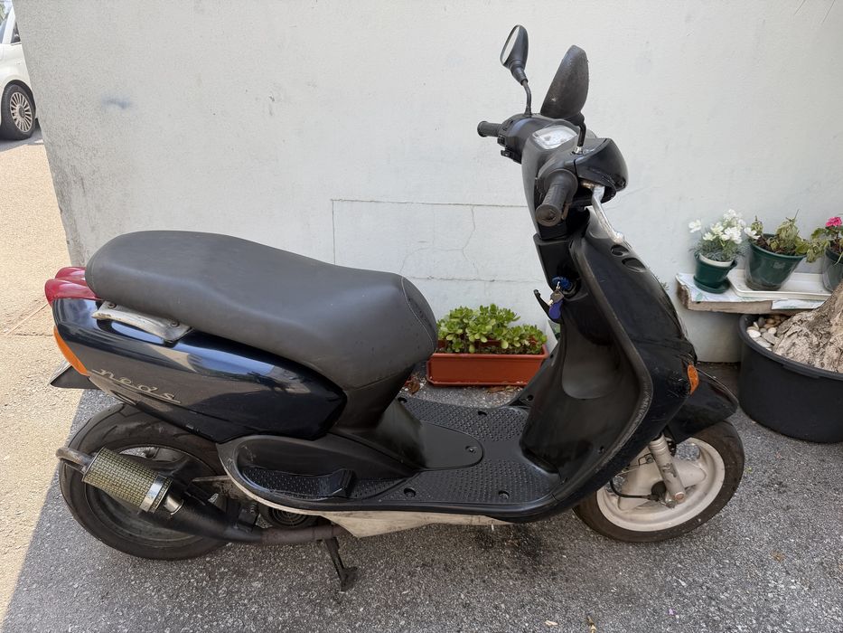 Scooter yamanha neos