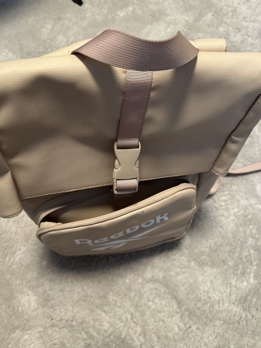 Plecak reebok beżowy, wodoodporny