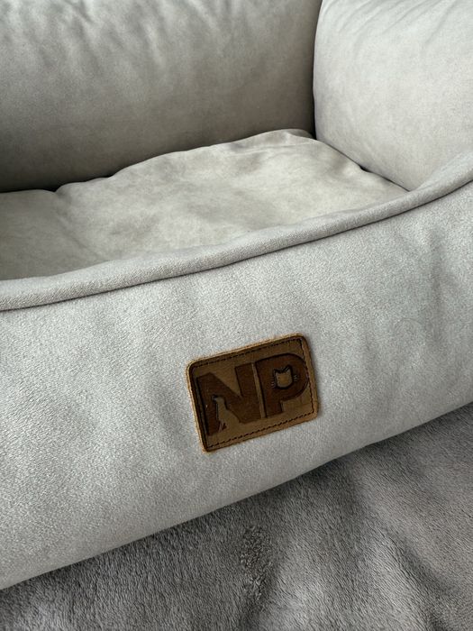 Лежанка для собак Noble Pet Leon Saffron