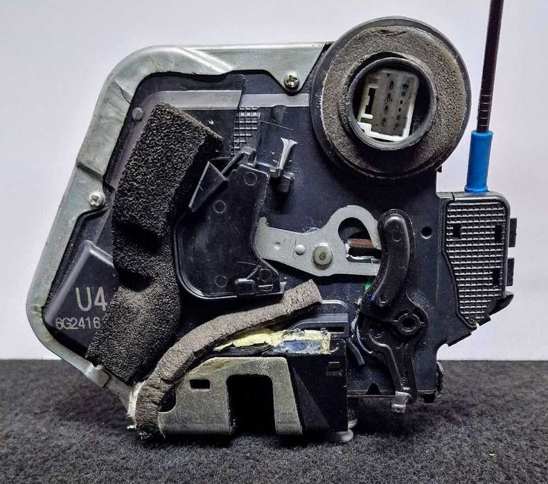 Fechadura / Fecho Porta Trás Esquerdo - TOYOTA AVENSIS