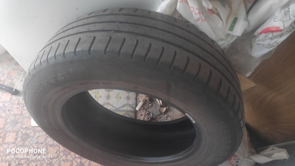 Vendo pneus continental