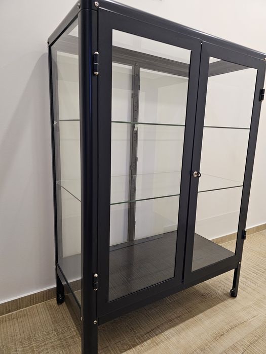 Vitrina IKEA Fabrikör