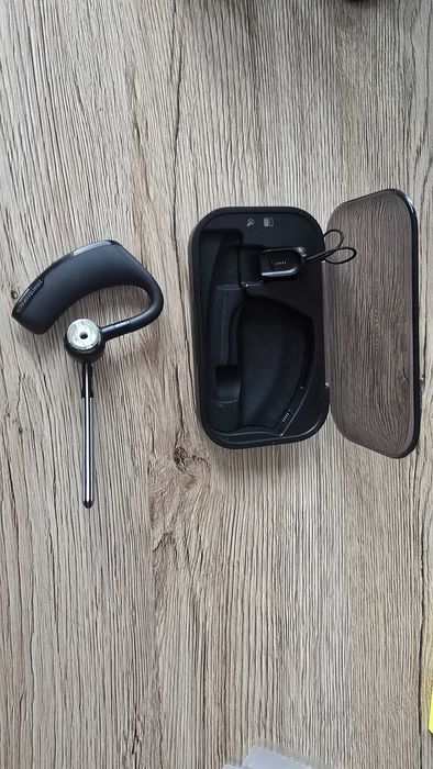 plantronics voyager legend