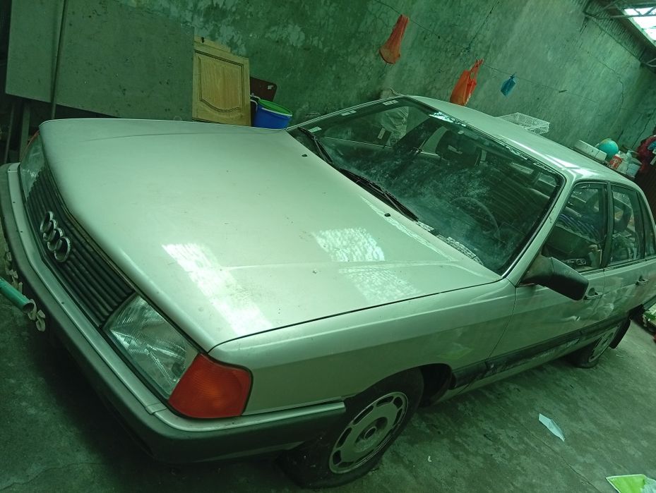 Vende-se Audi A100