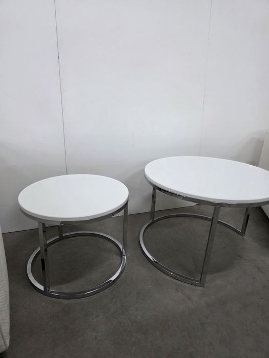 Stoliki kawowe z ekspozycji