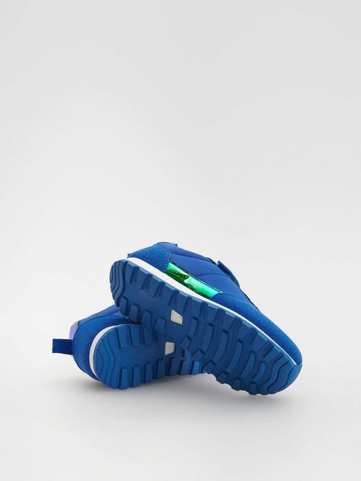 Buty sportowe Reserved r. 35 Wawa