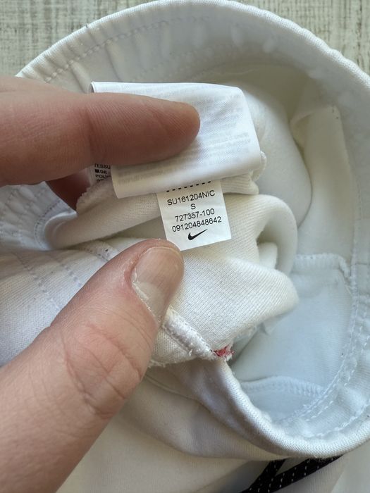 Чоловічі спортивні шорти Nike Tech