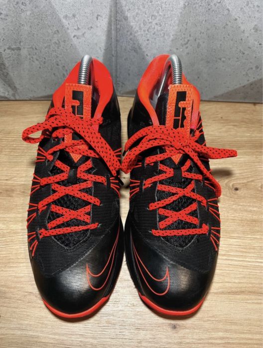 Sneakersy Nike Air Max Lebron X 40