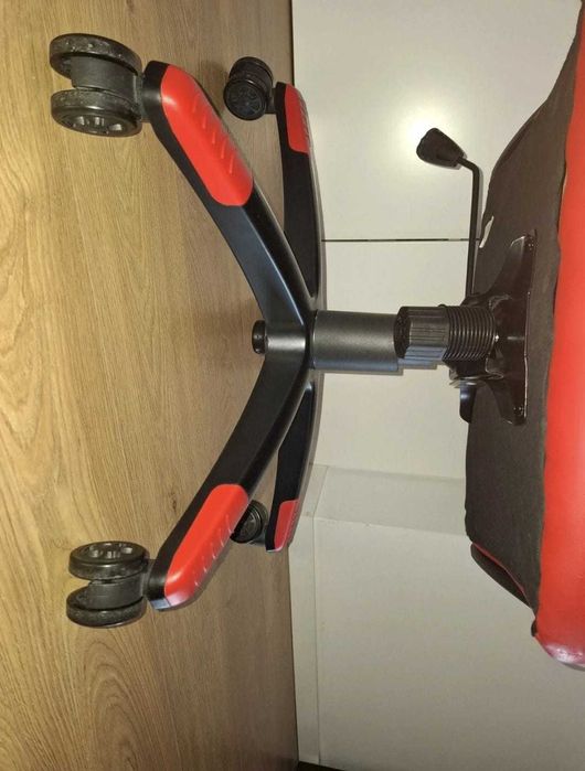 Cadeira Gamer Semi Nova