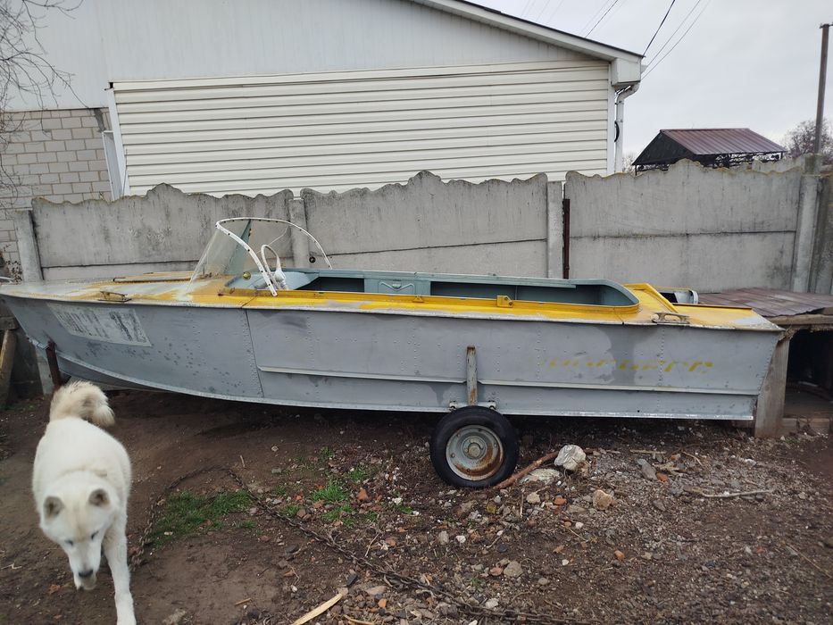 Продам човен Прогрес 2