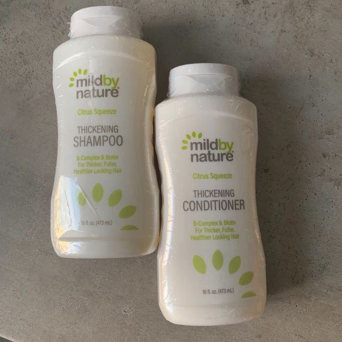 В НАЯВНОСТІ! Цитрусовий шампунь та кондиціонер біотином з Iherb