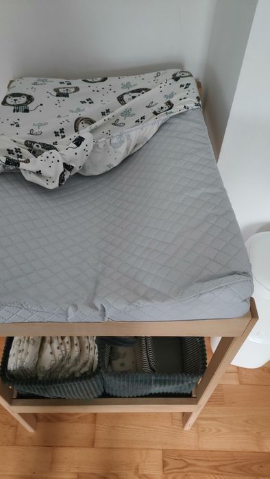 Przewijak IKEA plus prześcieradła