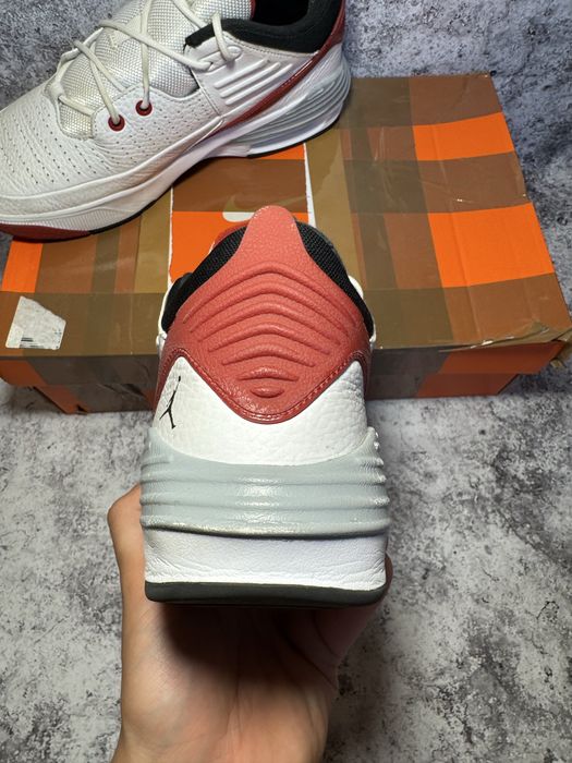 Buty Nike Jordan Max Aura 5 r. 40.5 | Używane | Okazja