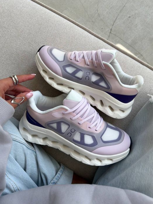 Жіночі спортивні кросівки On Cloudtilt White Violet