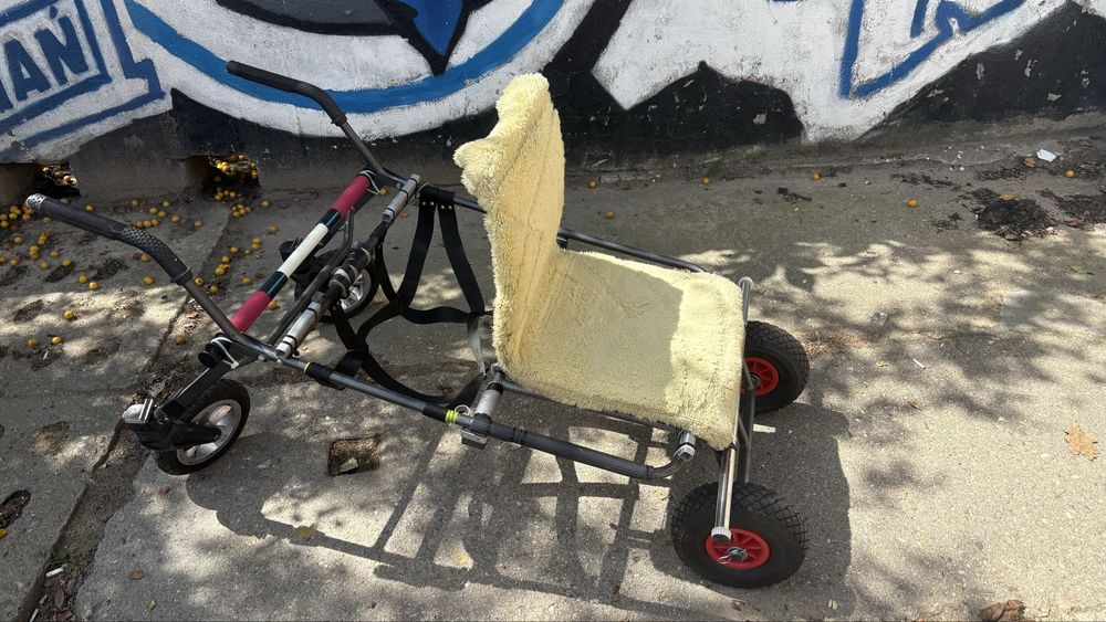 Wozek wedkarski na kółkach