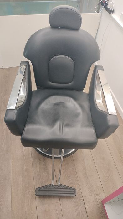 Cadeira de BARBEIRO