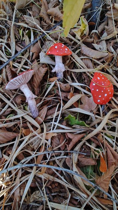 Ялинкови прикраси / осінній декор / гриби / мухомор