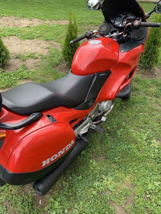 Honda NT 650 Deauville
