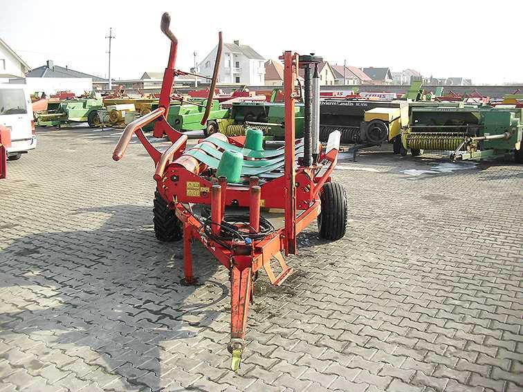 Обмотувальник рулонів Kverneland UN 7517