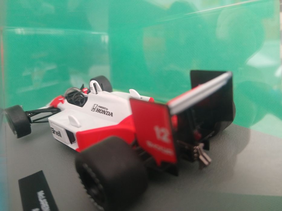 Miniaturas  1/43 F1 Ayrton Senna, impecaveis