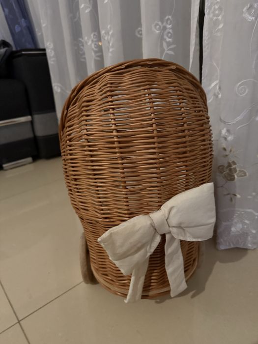 Wiklinowy wozek dla lalek