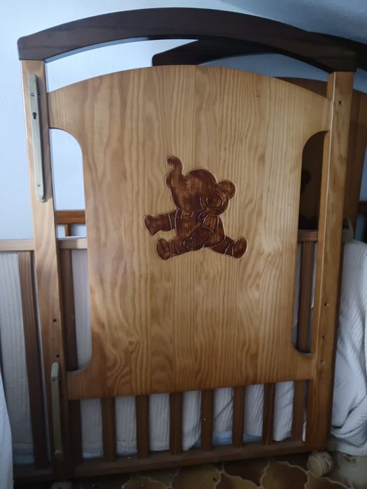 Cama / Berço de bebé com colchão