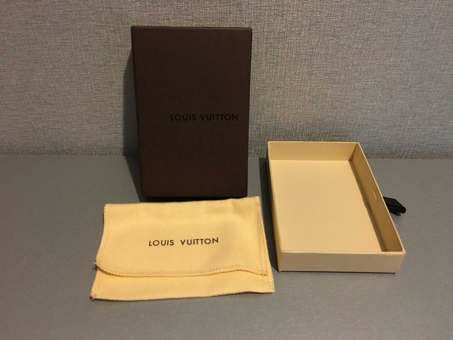 Подарункова коробка Louis Vuitton оригінал