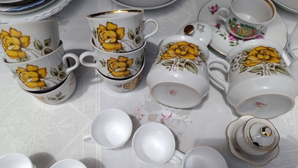 Serviço de chá em porcelana