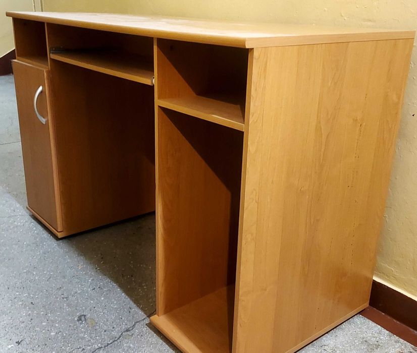 Biurko mlodziezowe kolor olcha