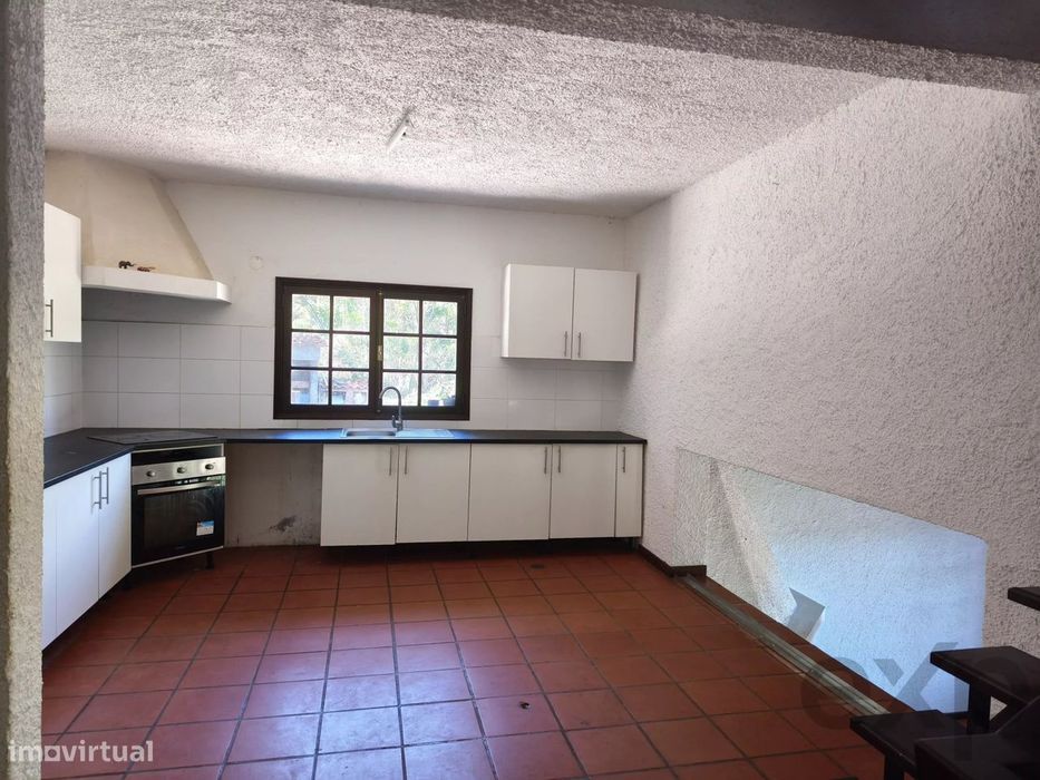 Casa de campo em Lote de 4636m2 - Camacha - Madeira