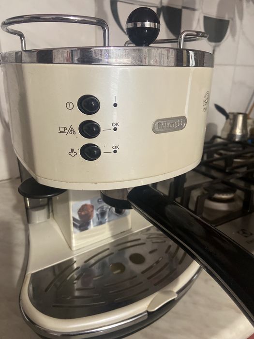 Кофемашина Delonghi