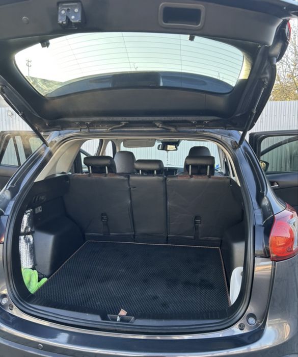 Продам MAZDA CX-5 у гарному технічному та візуальному стані.