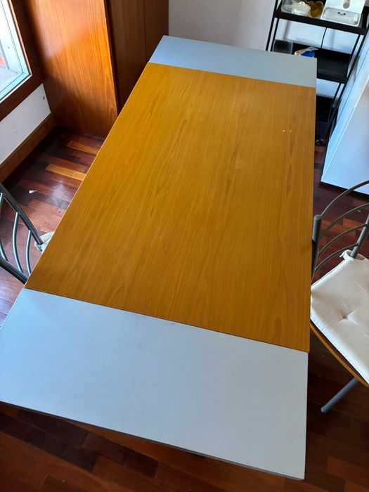 Mesa Jantar 6/8 lugares + 2 cadeiras