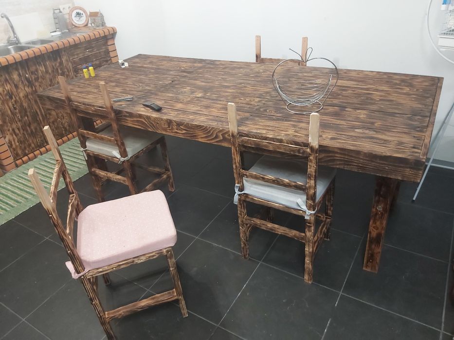 Mesa de madeira paletes