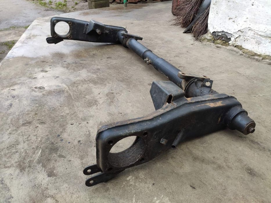 Передня/задня балка для ЛуАЗ
