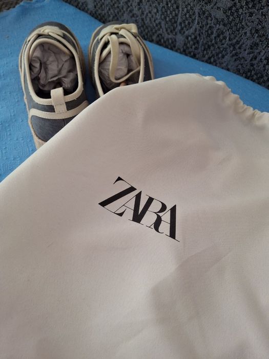 Кеды, кроссовки, мокасины ZARA