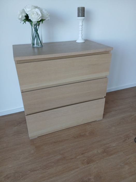 Comuda para quarto